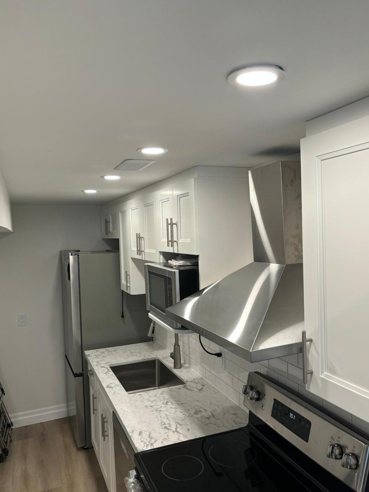 One-Bedroom Unit At Vista Hill 워털루 외부 사진